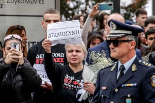 tempi parelasi 25 martiou larisa